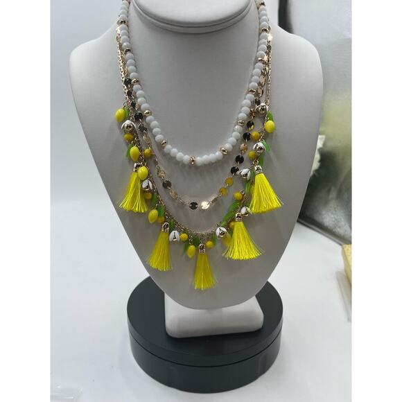 Lilly Pulitzer Triple Strand Lemon Grove Yellow Tassel Green Leaves Necklace New - Picture 2 of 16
